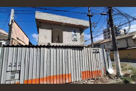 8_photo/94ce1e57f7.57f3a5103c9688c2-ATLAS-d67277da-aef1-4b6f-83bc-cf2e3912c875.jpg de casa à venda com 2 quartos, 88m² em Vila Assuncao, Praia Grande