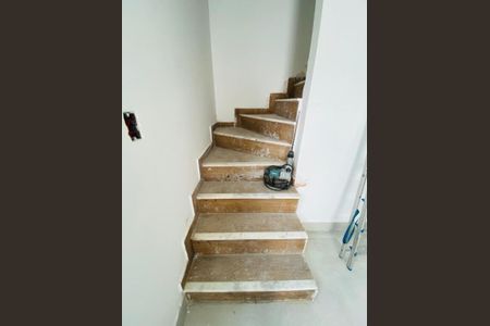 4_photo/94ce1e57f7.b5eae203e1e13997-ATLAS-37765214-ff5d-46fb-b6b8-a1d479ccef8a.jpg de casa à venda com 3 quartos, 74m² em Vila Assuncao, Praia Grande