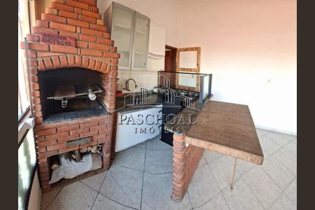 4_photo/94ce1e57fd.01677bc1170bc615-ATLAS-94956c64-70ca-4aa0-b9f5-9b7c5d68ec00.jpg de casa para alugar com 3 quartos, 147m² em Vila Assuncao, Praia Grande