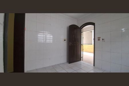 10_photo/94ce1e582f.8d9d2e8c4e07ca84-ATLAS-0dfc8982-3325-436c-91ac-e34312c40883.jpg de casa à venda com 2 quartos, 130m² em Vila Assuncao, Praia Grande