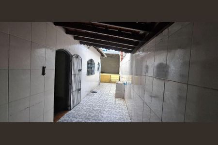 28_photo/94ce1e582f.8d9d2e8c4e07ca84-ATLAS-811cb69f-d86c-461e-997d-6f3bd572789b.jpg de casa à venda com 2 quartos, 130m² em Vila Assuncao, Praia Grande