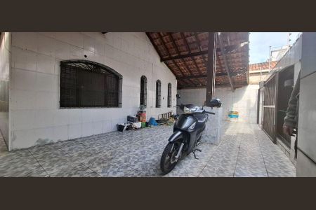 44_photo/94ce1e582f.8d9d2e8c4e07ca84-ATLAS-9f1b39b5-8e31-4b3a-b904-a868362a7af7.jpg de casa à venda com 2 quartos, 130m² em Vila Assuncao, Praia Grande