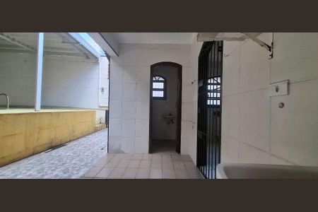 35_photo/94ce1e582f.8d9d2e8c4e07ca84-ATLAS-ef9c500d-2565-45e8-a6a6-51f4e63b86f3.jpg de casa à venda com 2 quartos, 130m² em Vila Assuncao, Praia Grande