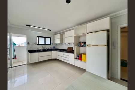 9_photo/94ce1e585b.5cacb5cd1a05b02e-ATLAS-9c5e981a-2b1e-4b15-9419-0e228badcebb.jpg de apartamento à venda com 3 quartos, 300m² em Vila Assuncao, Praia Grande