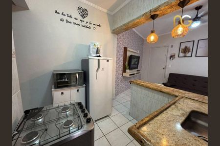 6_photo/94ce1e5863.7dc29441a77b793f-ATLAS-67f2d04a-ed54-4430-a52d-cd2a242a2b9f.jpg de apartamento à venda com 1 quarto, 40m² em Vila Tupi, Praia Grande