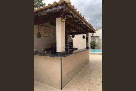 19_photo/94ce1e5869.49c40a4e0c1b1036-ATLAS-2df8f7a9-ca70-4d22-9a67-a1ac42c9d829.jpg de casa à venda com 4 quartos, 215m² em Vila Tupi, Praia Grande