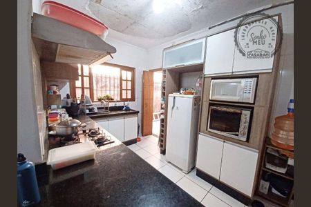 11_photo/94ce1e5879.cb4a3f4e1d4d223a-ATLAS-1f2ba2f7-4f58-44ff-817f-eee43626d215.jpg de casa à venda com 3 quartos, 75m² em Vila Tupi, Praia Grande