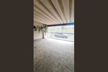 2_photo/94ce1e587d.01e58fe0f594459a-ATLAS-e0a9dbc0-e5bf-44a1-96b4-8eaba58cfc85.jpg de casa à venda com 3 quartos, 195m² em Vila Tupi, Praia Grande