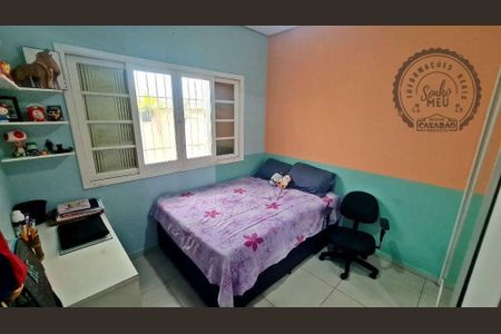 4_photo/94ce1e587f.8cbbc6e43ead3576-ATLAS-39a4d01e-7e4d-4e31-a00d-60729b311e2f.jpg de casa à venda com 3 quartos, 195m² em Vila Tupi, Praia Grande