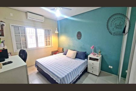 3_photo/94ce1e587f.8cbbc6e43ead3576-ATLAS-4ad8c5c3-e954-4a22-8229-ddb48e111aa2.jpg de casa à venda com 3 quartos, 195m² em Vila Tupi, Praia Grande