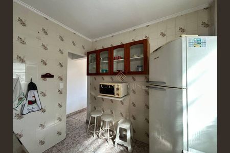 3_photo/94ce1e5891.99c1aef5bd430dd7-ATLAS-ed6fe2a7-bc60-4dd8-ad2b-e9bfd520c567.jpg de apartamento à venda com 1 quarto, 45m² em Vila Tupi, Praia Grande