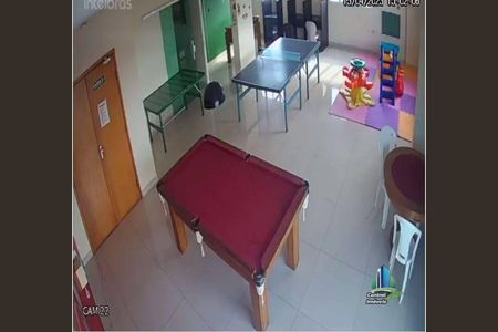 6_photo/94ce1e5895.fe779bbb3833d749-ATLAS-e2e88ed8-5983-41a2-8bd7-c6eb2937c545.jpg de apartamento à venda com 3 quartos, 92m² em Vila Tupi, Praia Grande