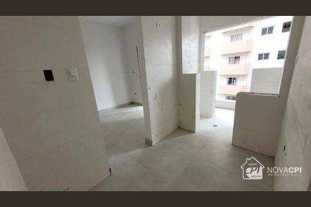 7_photo/94ce1e58a7.434c093fa9656b80-ATLAS-6c2d521b-3feb-4966-9b98-cbfc5e4120b4.jpg de apartamento à venda com 2 quartos, 59m² em Vila Tupi, Praia Grande