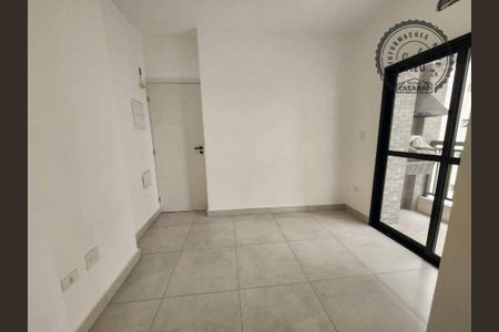 4_photo/94ce1e58a7.47a2c2df7dba61f0-ATLAS-585f11a4-7fc6-49cc-9e79-b9a7df0b324c.jpg de apartamento à venda com 2 quartos, 61m² em Vila Tupi, Praia Grande