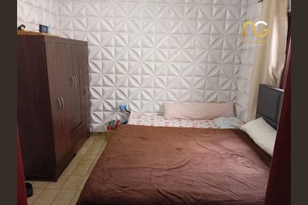 15_photo/94ce1e58bf.3dea3cab82053bf3-ATLAS-829fdce9-d22e-4b58-aea4-e04371cc9857.jpg de casa à venda com 3 quartos, 107m² em Vila Tupi, Praia Grande