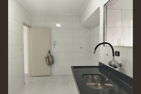 12_photo/94ce1e58c7.7eb7be8c3562edeb-ATLAS-69369792-4148-4e98-b5ce-2dacdbd2a6e8.jpg de apartamento à venda com 2 quartos, 83m² em Vila Tupi, Praia Grande