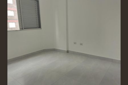 7_photo/94ce1e58c7.7eb7be8c3562edeb-ATLAS-cf36471f-a05f-413a-9eb7-741cda041d19.jpg de apartamento à venda com 2 quartos, 83m² em Vila Tupi, Praia Grande