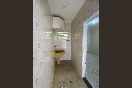 19_photo/94ce1e58c9.7980aed8fa71c73b-ATLAS-35e379a9-e246-4c72-86a7-c059ef00ac8f.jpg de casa à venda com 2 quartos, 109m² em Vila Tupi, Praia Grande