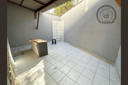8_photo/94ce1e58c9.7980aed8fa71c73b-ATLAS-84e1d1b0-71b2-4053-8f0d-d558f3afb77f.jpg de casa à venda com 2 quartos, 79m² em Vila Tupi, Praia Grande