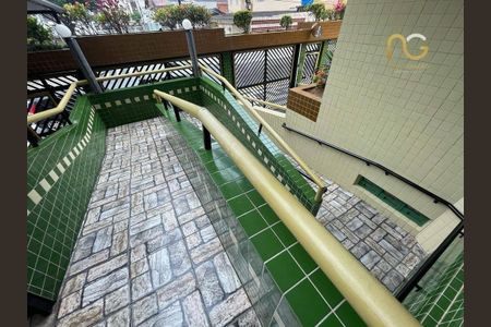 18_photo/94ce1e58d3.322e40d8f536cf8b-ATLAS-03fb2c46-0bdb-4f7e-bdbc-e3418a0b58f4.jpg de apartamento à venda com 2 quartos, 93m² em Vila Tupi, Praia Grande