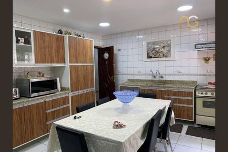 4_photo/94ce1e58dd.96483ec6aab9df08-ATLAS-1996fed9-dfc7-4328-9df7-19832eafc8fb.jpg de apartamento à venda com 3 quartos, 110m² em Vila Tupi, Praia Grande