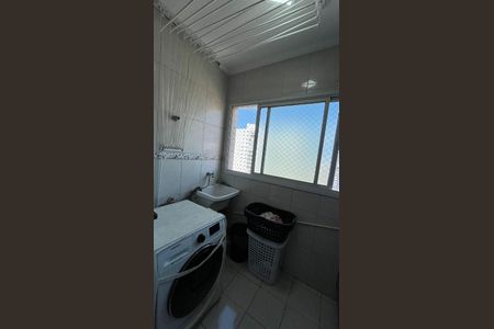 10_photo/94ce1e58f9.72f38772c60cc7a0-ATLAS-8d7219d1-2cbd-4b1c-b4a6-227b042d3fa9.jpg de apartamento à venda com 2 quartos, 98m² em Vila Tupi, Praia Grande