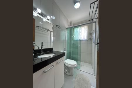 12_photo/94ce1e591f.e7056842b54bb805-ATLAS-8d7b29c8-a074-4d51-9d99-cbe240ed31f4.jpg de apartamento à venda com 2 quartos, 74m² em Vila Tupi, Praia Grande