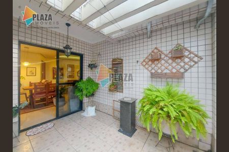 38_photo/94ce1e5931.0a2b835588ff5c8a-ATLAS-917482f1-58cf-429c-a9ba-2aece987358d.jpg de apartamento à venda com 2 quartos, 189m² em Vila Tupi, Praia Grande