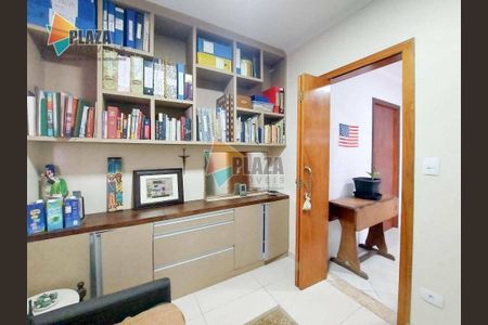 34_photo/94ce1e5931.0a2b835588ff5c8a-ATLAS-d7f02edf-5f4c-45bd-8a23-dba0509ef80b.jpg de apartamento à venda com 2 quartos, 189m² em Vila Tupi, Praia Grande