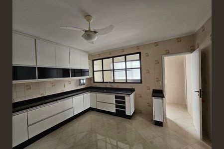 21_photo/94ce1e5939.00636073c8af46ef-ATLAS-bcbdb4a8-2016-45fe-9e16-1ea35028d1b3.jpg de apartamento à venda com 3 quartos, 133m² em Vila Assuncao, Praia Grande