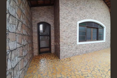 2_photo/94ce1e59c5.9a54faa83c3e471c-ATLAS-8f7b79f6-49be-426f-84ec-7e276083cbd2.jpg de casa à venda com 3 quartos, 135m² em Vila Assuncao, Praia Grande