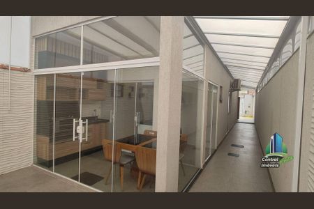 43_photo/94ce1e59c9.859d3ea7f11d789b-ATLAS-d62f65d1-322f-4460-b1aa-d9f8d58e7fe0.jpg de casa à venda com 3 quartos, 125m² em Vila Assuncao, Praia Grande