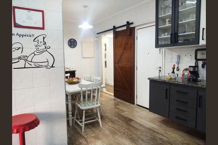 8_photo/94ce1e59d9.d4718295b5ee51dd-ATLAS-cedbeee7-49ce-4bbd-bb9d-0c2bbcd2c68c.jpg de apartamento à venda com 3 quartos, 136m² em Vila Assuncao, Praia Grande