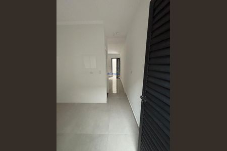 4_photo/94ce1e5e27.21f8fa5ee954f169-ATLAS-eab3280e-e833-4b6d-bc78-641637244443.jpg de casa à venda com 2 quartos, 54m² em Vila Tupi, Praia Grande