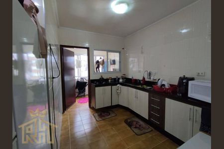 3_photo/94ce1e5e35.277aa0267e494aa7-ATLAS-baeaf13b-ba59-4a18-b2d3-028c33f2da3f.jpg de apartamento à venda com 2 quartos, 79m² em Vila Tupi, Praia Grande