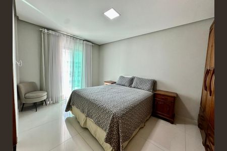 47_photo/94ce1e5e45.6cfae7307d3dcc57-ATLAS-bd0ee1e6-cc45-48cc-af3d-5cd3c4062843.jpg de apartamento à venda com 4 quartos, 290m² em Vila Tupi, Praia Grande