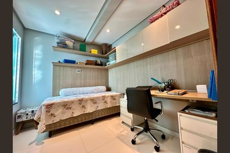 42_photo/94ce1e5e45.6cfae7307d3dcc57-ATLAS-ca22e879-2537-4489-8e57-4a3f9c62f4d4.jpg de apartamento à venda com 4 quartos, 290m² em Vila Tupi, Praia Grande