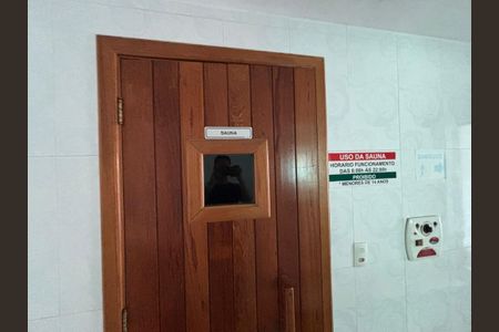 5_photo/94ce1e5e53.818481331107bd61-ATLAS-3161a523-e92a-43ff-af77-ddb9c07a1a59.jpg de apartamento à venda com 2 quartos, 95m² em Vila Tupi, Praia Grande