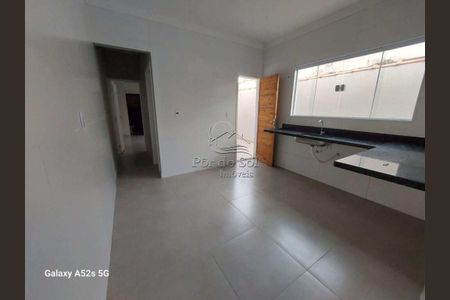 13_photo/94ce1e5e55.4f01e810a805cb87-ATLAS-09a40d0e-9cc2-415d-b217-bec105bd205e.jpg de casa à venda com 2 quartos, 100m² em Vila Tupi, Praia Grande