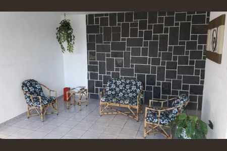 8_photo/94ce1e5e5b.194c0972f5ce0b3a-ATLAS-3f75edba-d56c-46a0-9816-cf429cdca3cc.jpg de apartamento à venda com 1 quarto, 39m² em Vila Tupi, Praia Grande