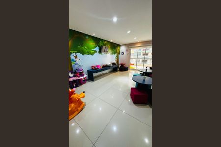 7_photo/94ce1e5eb1.23351eba74f1df34-ATLAS-201bb9ea-b0fd-4b3a-a079-a5ec254b87d3.jpg de apartamento à venda com 2 quartos, 85m² em Vila Tupi, Praia Grande