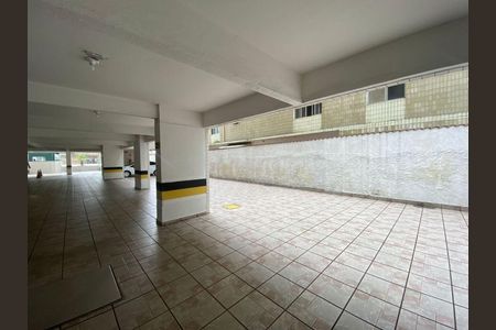 8_photo/94ce1e5ec1.dd9942f3229263ee-ATLAS-b7466e93-683a-413c-ac8c-ecc5e9e94736.jpg de apartamento à venda com 1 quarto, 48m² em Vila Tupi, Praia Grande