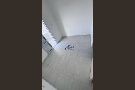 8_photo/94ce1e5ec3.414eddff0e93b6e5-ATLAS-2a6146fc-e8fc-4893-9281-6a35571f1691.jpg de apartamento à venda com 2 quartos, 76m² em Vila Tupi, Praia Grande