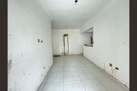 4_photo/94ce1e5ec3.deb4387bd0151dd7-ATLAS-30f60f1f-666b-4967-afba-b61289fea42e.jpg de apartamento à venda com 2 quartos, 76m² em Vila Tupi, Praia Grande