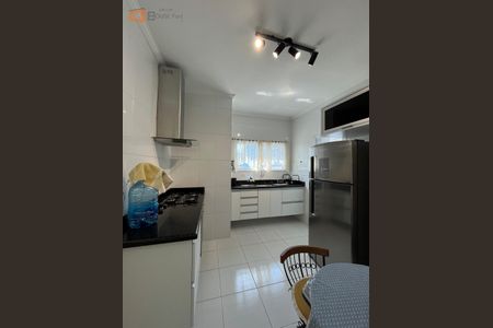 13_photo/94ce1e5ec5.92c6913921281e8d-ATLAS-55e446f9-0a5d-4cba-856d-eb6512433e4e.jpg de apartamento à venda com 2 quartos, 103m² em Vila Tupi, Praia Grande