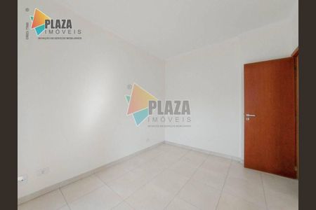 32_photo/94ce1e5ed3.2fc0f2ac03a10902-ATLAS-f4d3a5b4-eb3e-43c1-bbcd-b203ceb88a93.jpg de apartamento à venda com 3 quartos, 125m² em Vila Tupi, Praia Grande