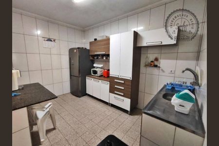 1_photo/94ce1e5ee9.08798e92c4495a9b-ATLAS-77673468-e7a0-48bd-96b7-58995c7d11d9.jpg de casa à venda com 2 quartos, 100m² em Vila Tupi, Praia Grande