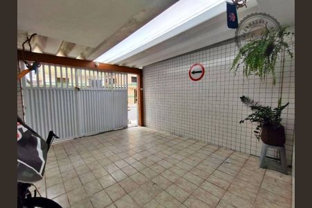 2_photo/94ce1e5ee9.08798e92c4495a9b-ATLAS-93495f62-d99e-4e99-bd99-89a513142d5f.jpg de casa à venda com 2 quartos, 100m² em Vila Tupi, Praia Grande