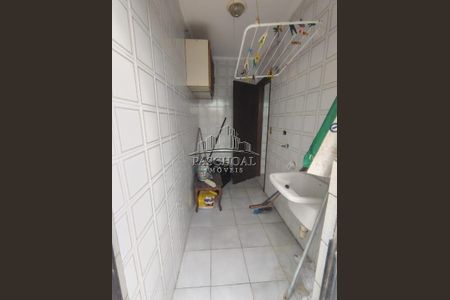 17_photo/94ce1e5eef.c5216b05e645b6e8-ATLAS-5c8df7a1-34b9-4ff4-9b68-3bcfd3b79c52.jpg de apartamento à venda com 1 quarto, 50m² em Vila Tupi, Praia Grande