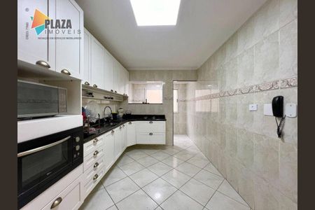 12_photo/94ce1e5eef.fd7ccdeeeb076d44-ATLAS-1ee6f9a0-4e2f-48f1-965b-b16fd318d65d.jpg de apartamento à venda com 3 quartos, 124m² em Vila Tupi, Praia Grande